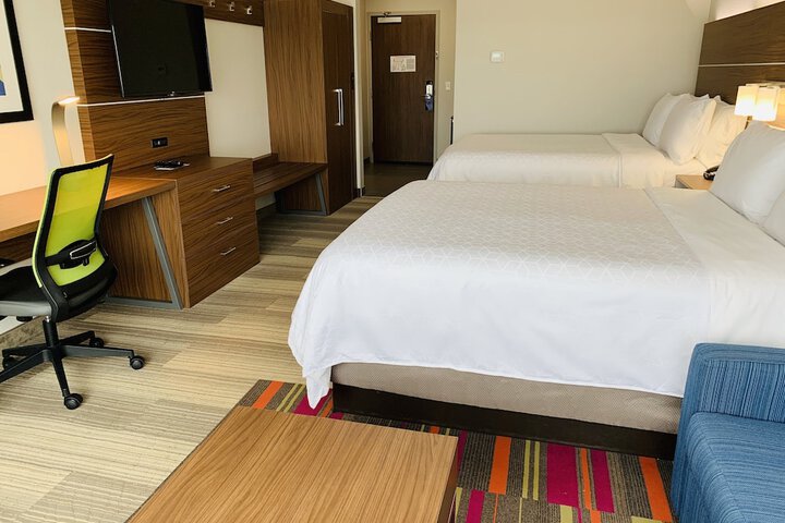 Room 59 of 103