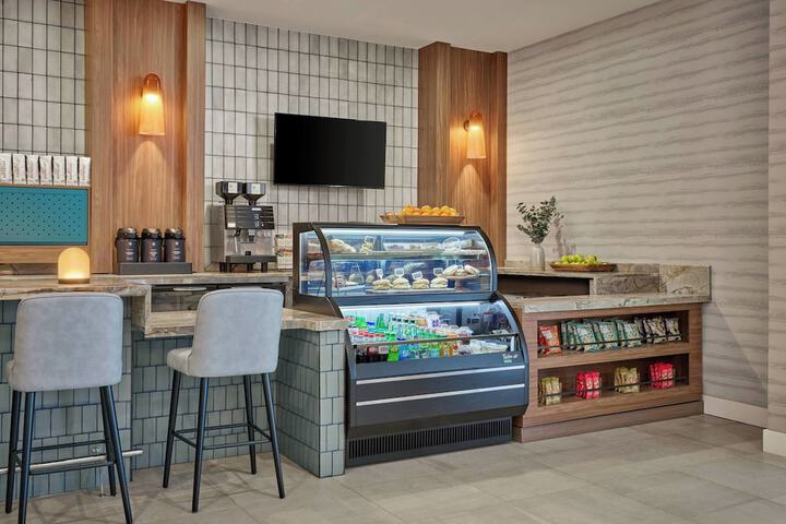 Delta Hotels Denver Thornton