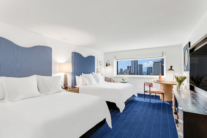 Room 34 of 143