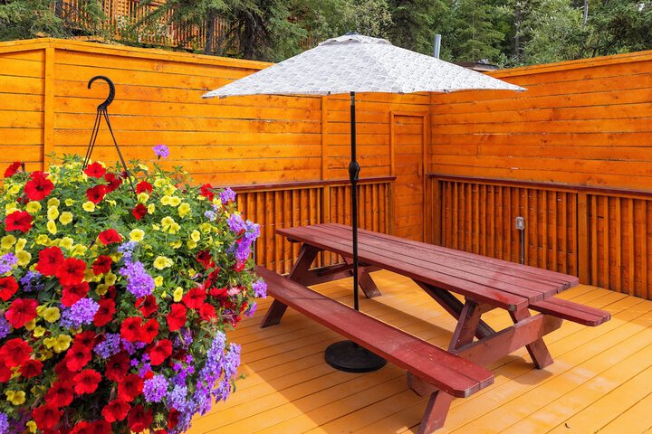 Denali Crows Nest Cabins