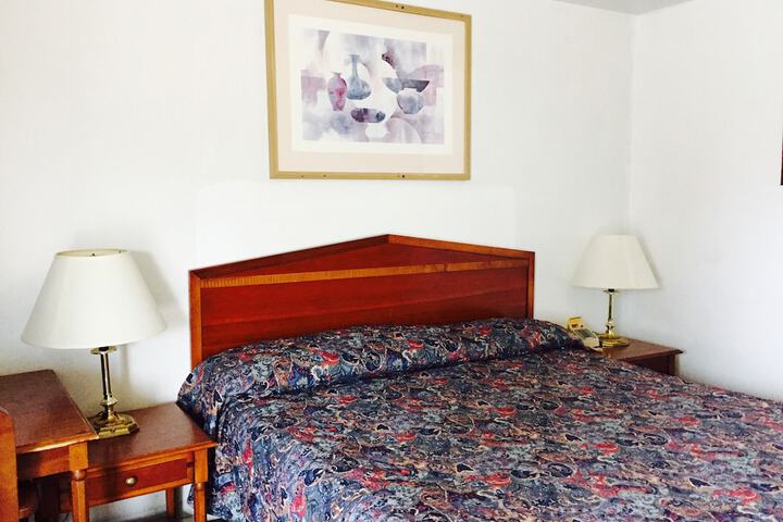 Room 19 of 38