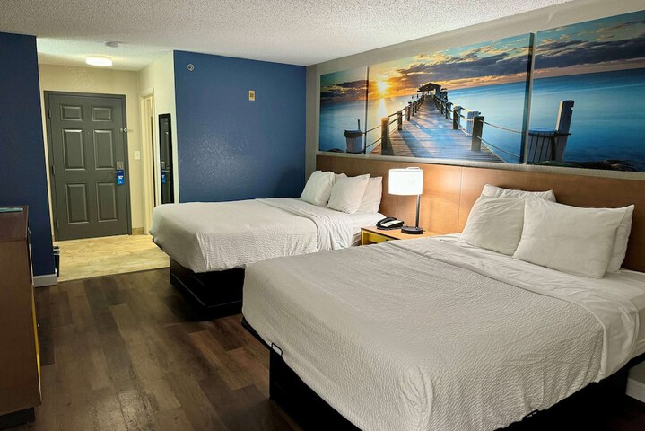 Room 16 of 24
