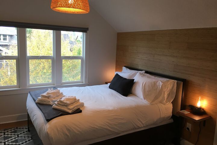 Room 48 of 58