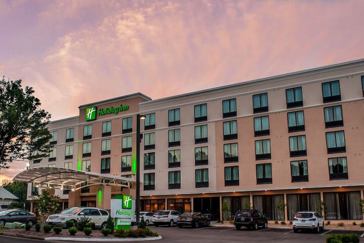 Hotel 2 of 44