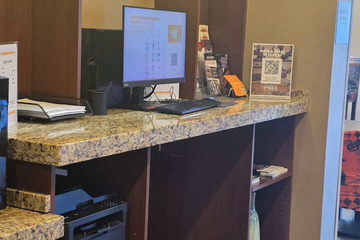 Comfort Suites Fargo Medical Center