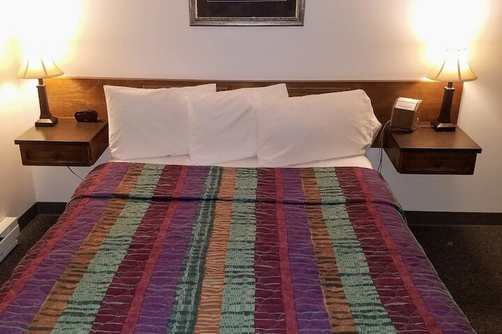 Out West Motel