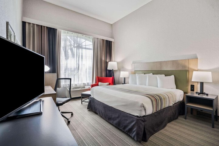 Country Inn & Suites by Radisson Port Canaveral, FL