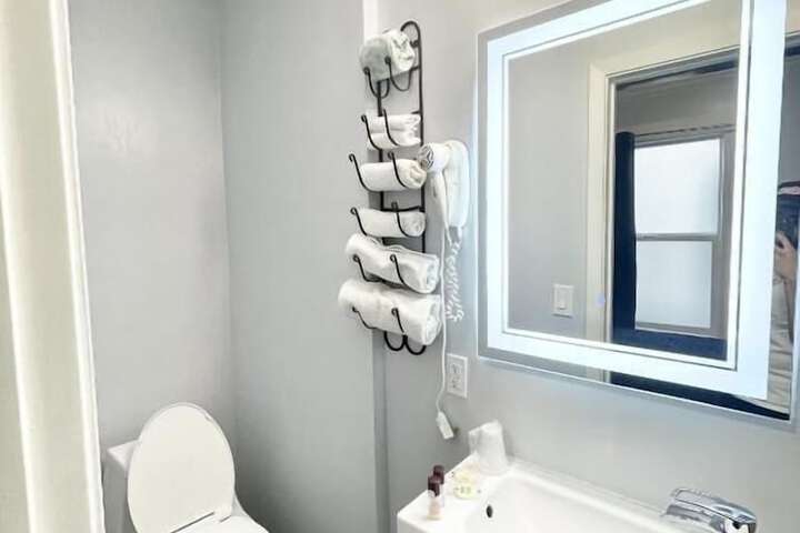 Room 20 of 29