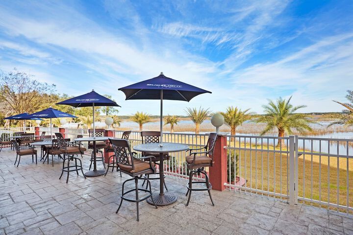 Holiday Inn Hotel & Suites Beaufort at Highway 21 by IHG