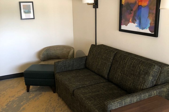Room 17 of 53