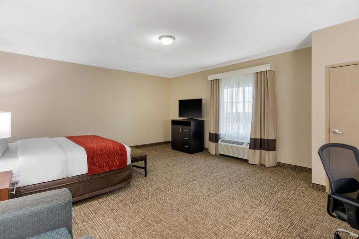 Room 18 of 34
