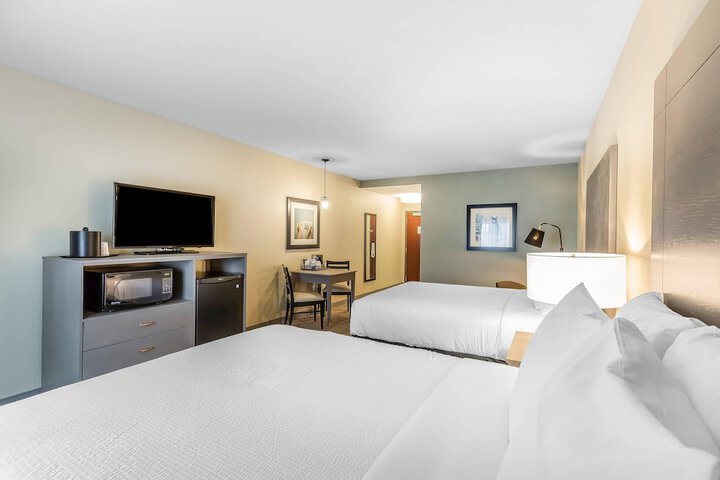 Marina Bay Hotel & Suites an Ascend Collection Hotel