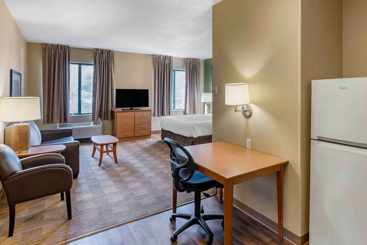 Room 14 of 30