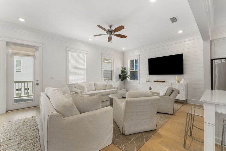 Prominence on 30A by Panhandle Getaways