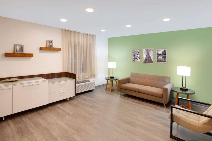Hotel Interior 10 of 23