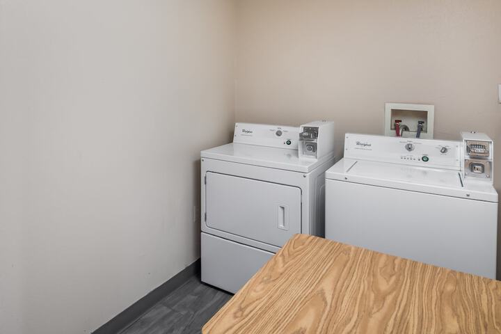 Room 21 of 21