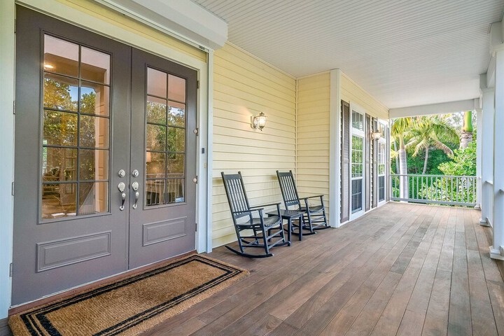 The Palm and Shell Captiva Island Private Luxury Home With Pool hot tub and Beach Access