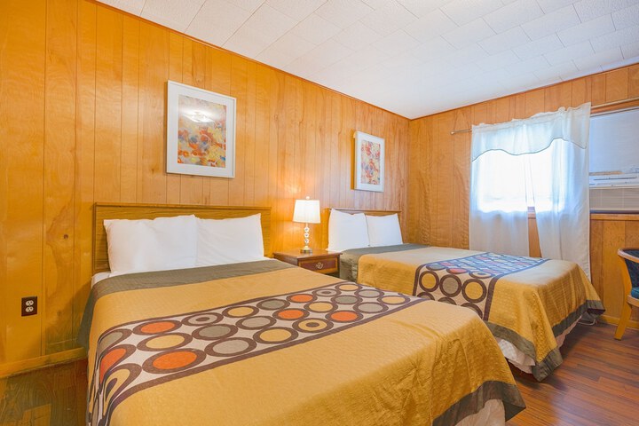 Room 17 of 62