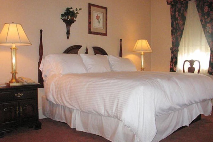 Room 42 of 65