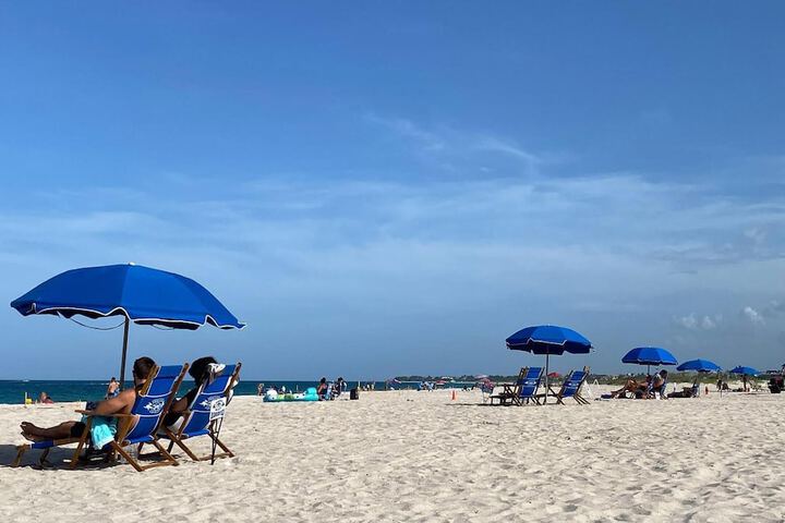Beach 52 of 60
