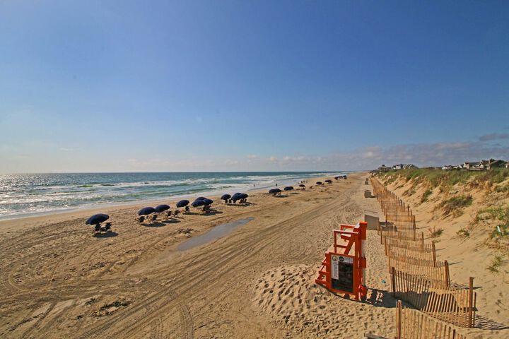Beach 43 of 65
