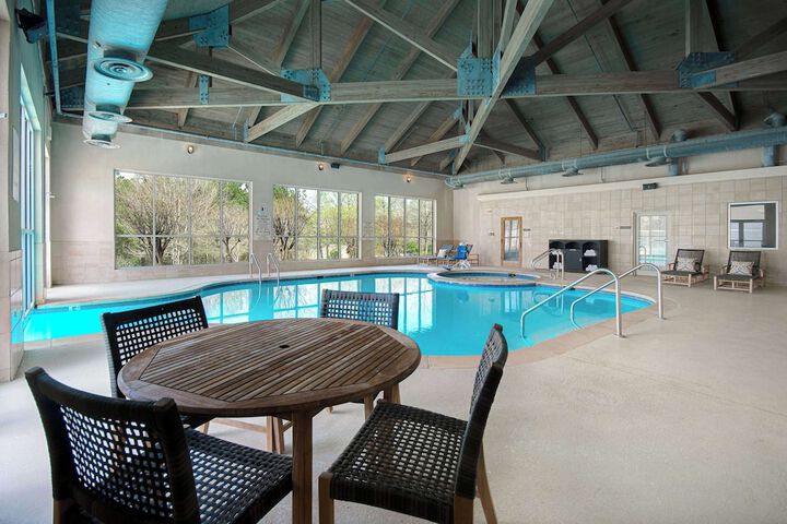 Pool 13 of 82