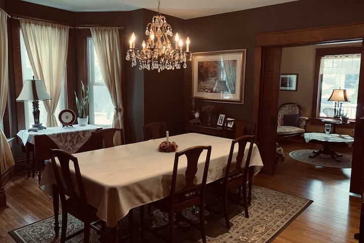 Room 15 of 37