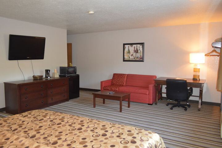 Room 48 of 74