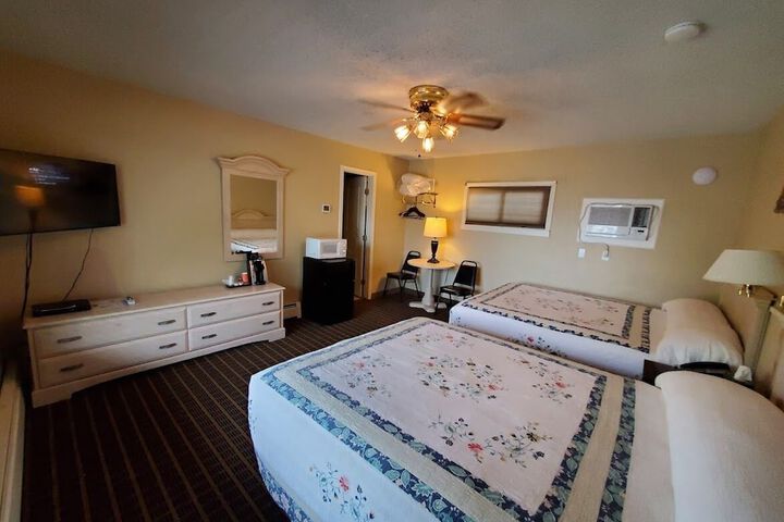 Room 32 of 45