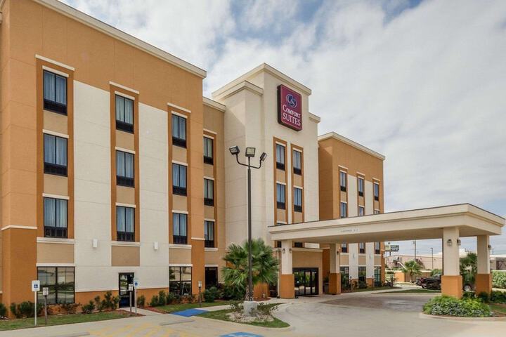 Comfort Suites Cotulla near I-35