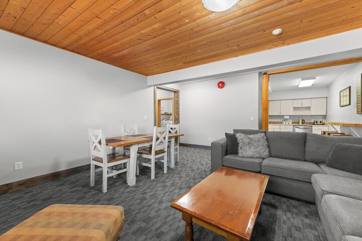 Room 29 of 46