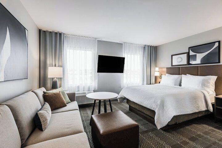 Staybridge Suites Dawson Creek by IHG