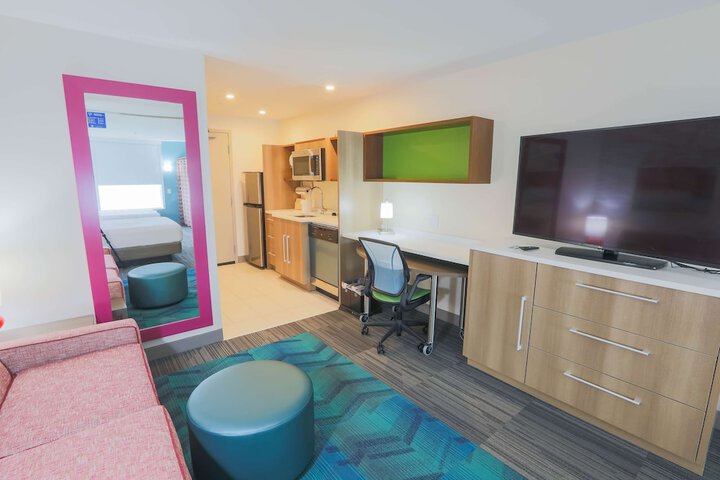 Room 55 of 83