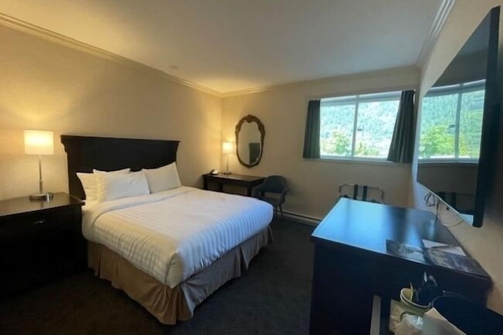 Room 20 of 22