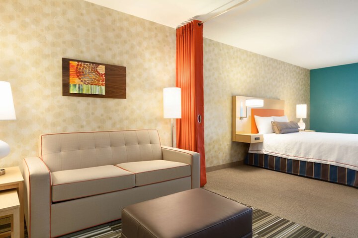 Room 15 of 34