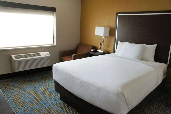 Room 18 of 30