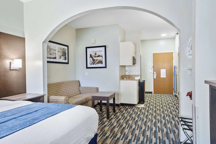 Blue Water Inn & Suites BW Signature Collection