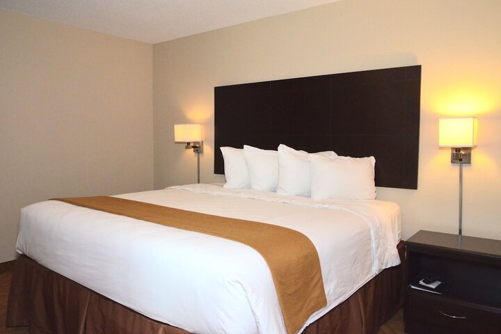 Room 13 of 48