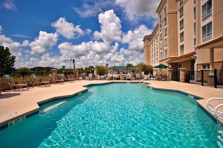 Holiday Inn Conference Center - Valdosta by IHG