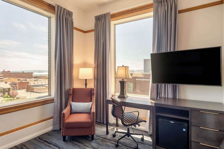 The Courthouse Hotel an Ascend Collection Hotel