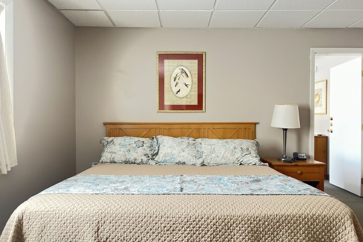 Room 22 of 35