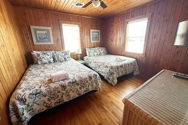 SandSpur Ocean Cottages