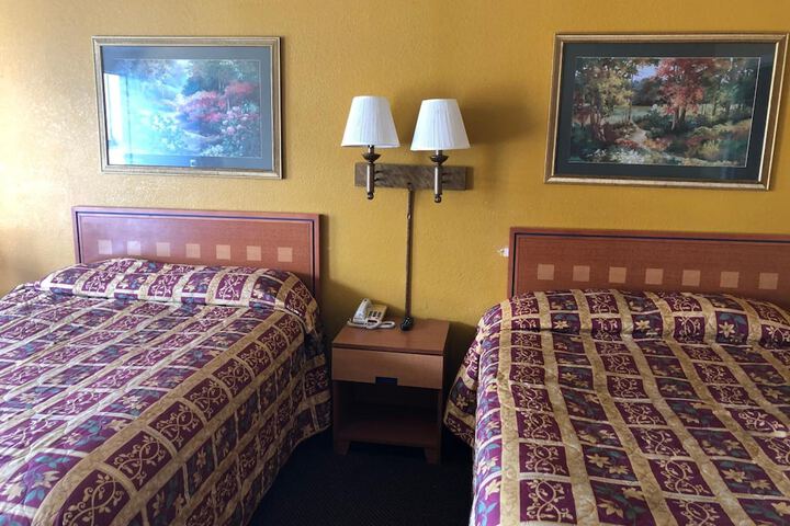 Room 23 of 51