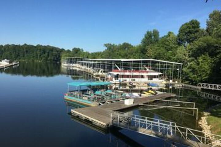 Buzzard Rock Resort & Marina