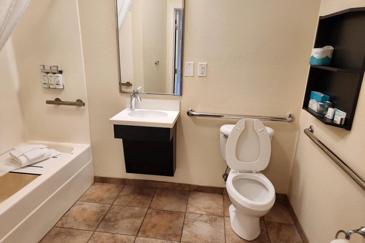 Candlewood Suites Greenville NC by IHG