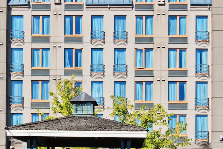 Hotel 5 of 75