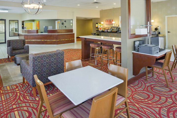 Hotel Interior 12 of 34