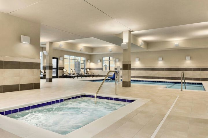 Courtyard by Marriott St. Paul Woodbury