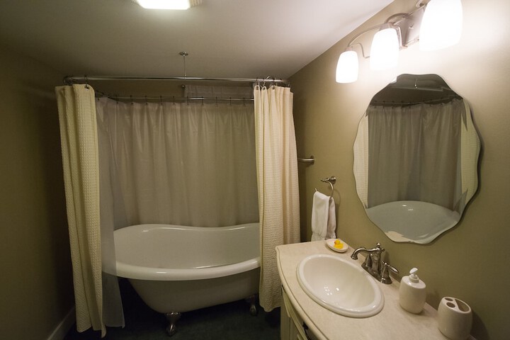 Room 41 of 88