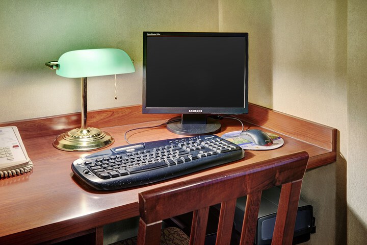 Business Center 10 of 10